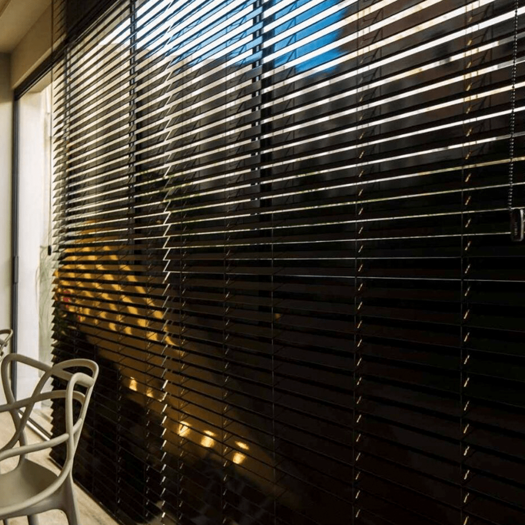 img-site-persiana-aluminio-1-min